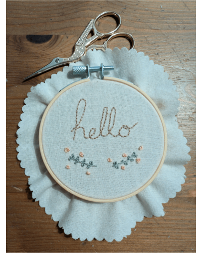 Kit de broderie Hello